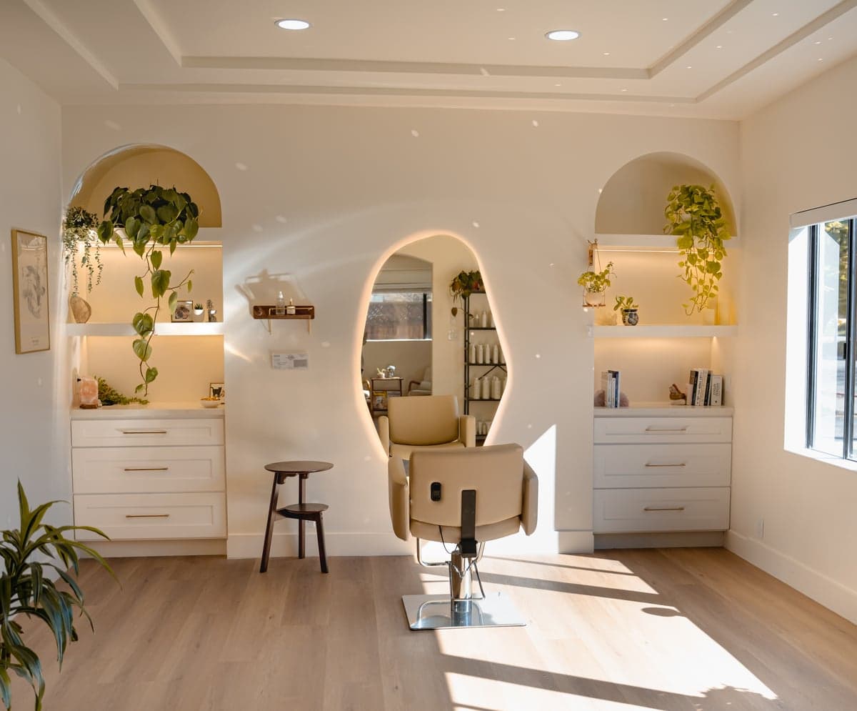 Flourish Curl Studio gallery image