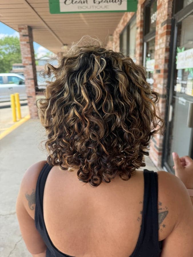 224 Curls Studio gallery image