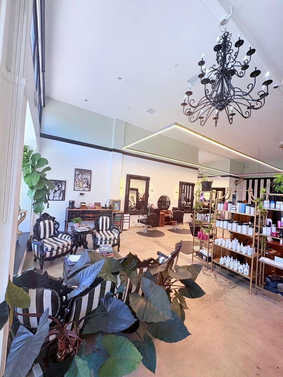 Hairroin Salon - Los Feliz - Los Angeles gallery image