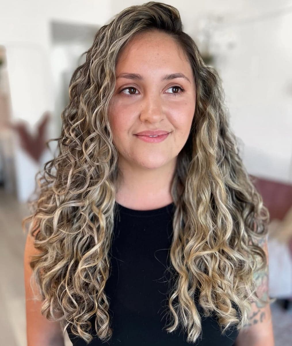 Aura Curl Studio - Jessica Funk gallery image