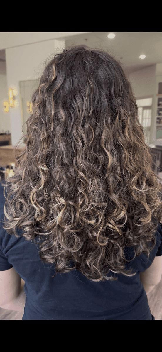 HairxDrinda gallery image