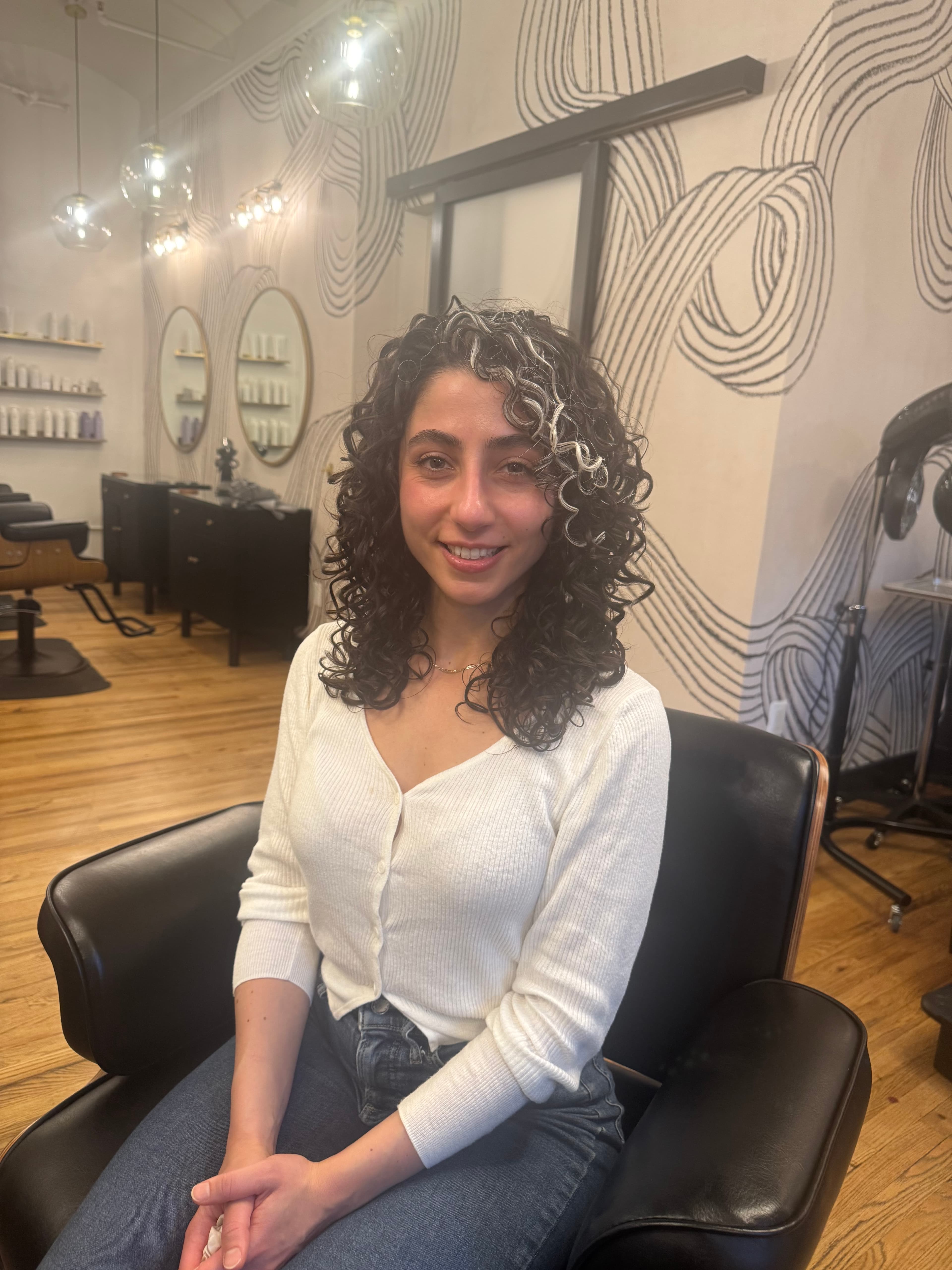 CurlyJacques gallery image