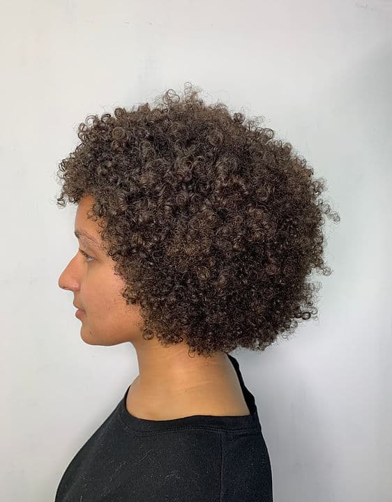 Yanin Lozano Hairartist @ Phenix Salon Suites Northfield. gallery image