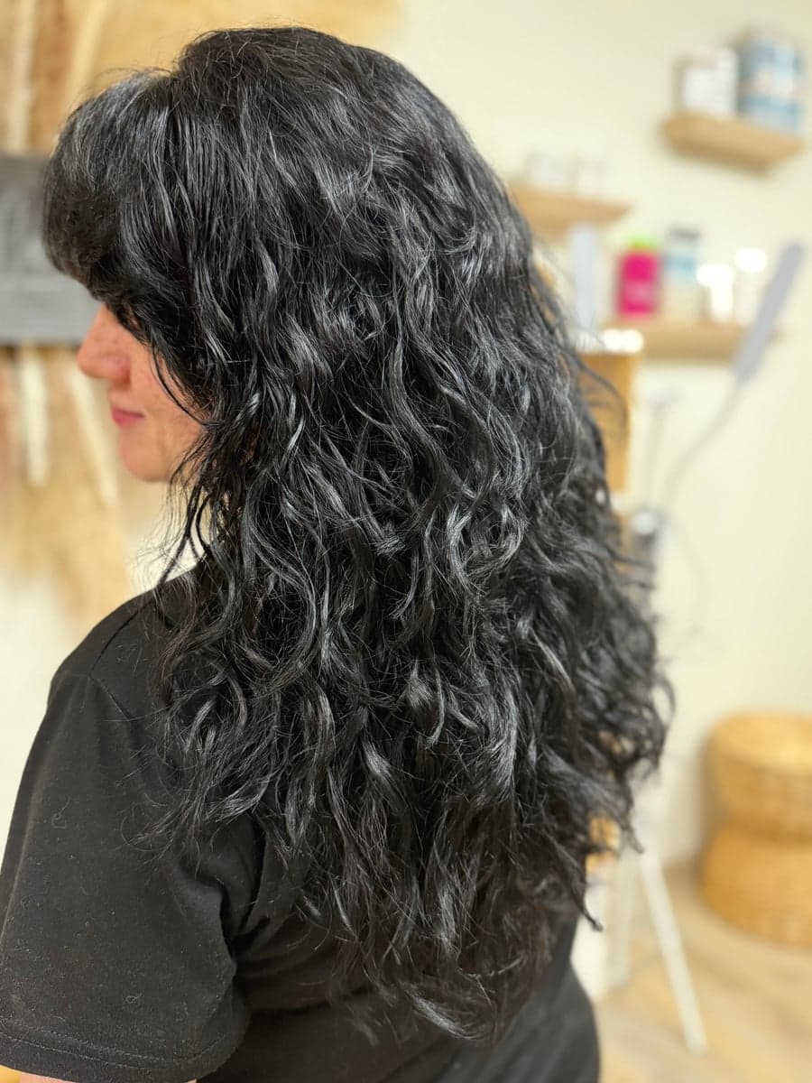 House of Cuts & Curls gallery image